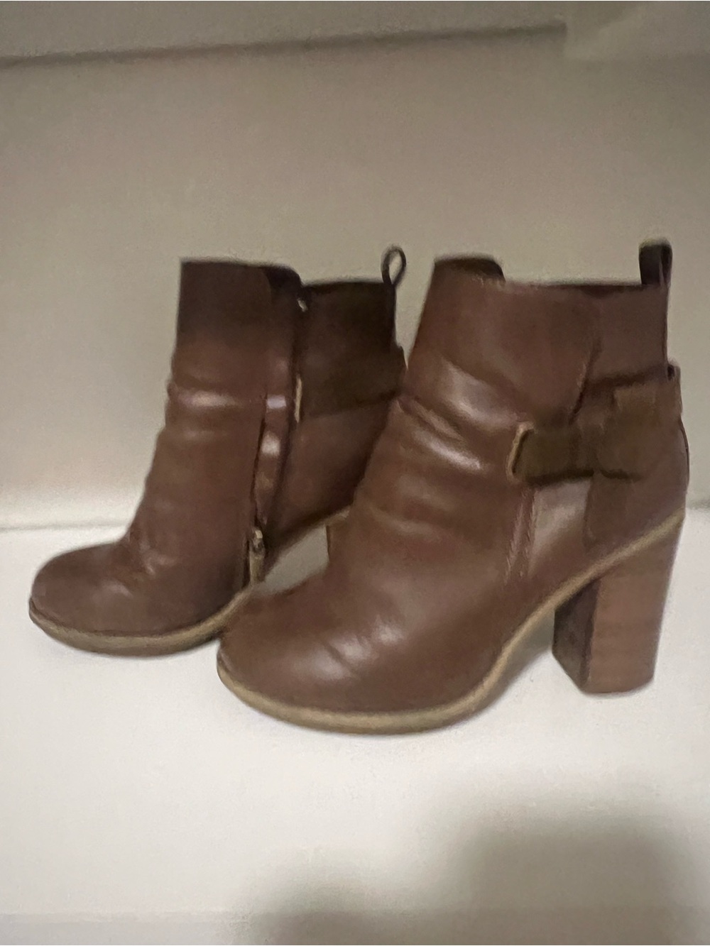 Classic Brown Leather Ankle Boot with Side Zip